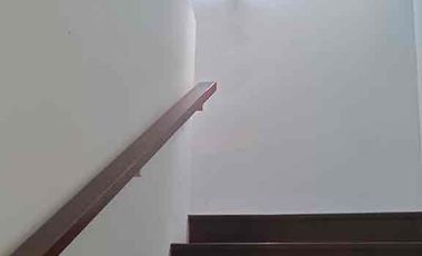 DISEWAKAN RUMAH SERENIA HILLS LEBAK BULUS