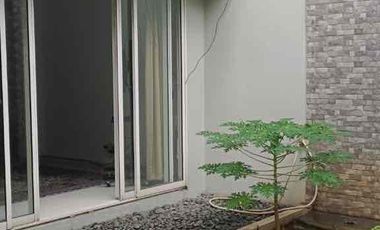 DISEWAKAN RUMAH SERENIA HILLS LEBAK BULUS