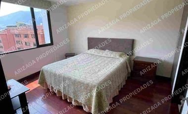 SUITE EN VENTA DE OPORTUNIDAD :  amplia, mucha luz,  excelente  ubicación, con baño y medio y estacionamiento