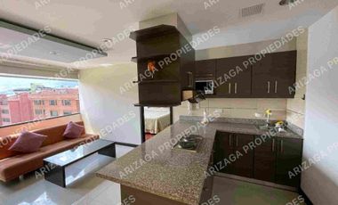 SUITE EN VENTA DE OPORTUNIDAD :  amplia, mucha luz,  excelente  ubicación, con baño y medio y estacionamiento