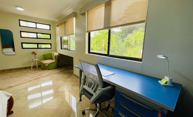 Suite Amoblada para Mujeres en Alquiler en Ceibos Norte