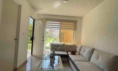 AHORRO E INVERSIÓN CASA SEMINUEVA EN VENTA EN RESIDENCIAL E ZAPATA