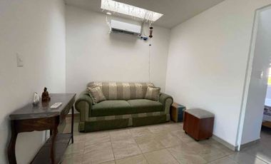 AHORRO E INVERSIÓN CASA SEMINUEVA EN VENTA EN RESIDENCIAL E ZAPATA