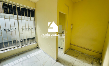 Oficina cómoda e iluminada en sector poniente Viña del mar.