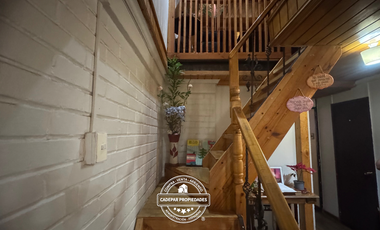 VENDE AMPLIA Y HERMOSA CASA EN MAIPU