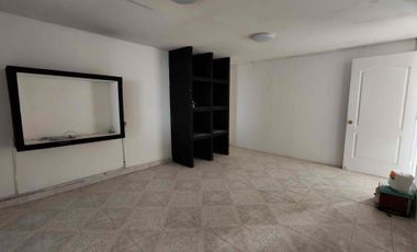 En renta Depto amplio 3 recámaras