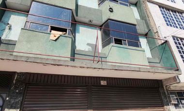 En renta Depto amplio 3 recámaras