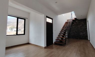 HERMOSA CASA EN VENTA EN SAN JUAN COSALA