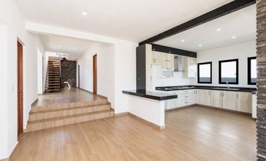 HERMOSA CASA EN VENTA EN SAN JUAN COSALA