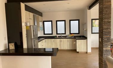 HERMOSA CASA EN VENTA EN SAN JUAN COSALA