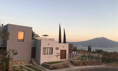 HERMOSA CASA EN VENTA EN SAN JUAN COSALA