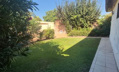 Casa En Venta En Alcalde Jorge Monckeberg Y Los Olmos