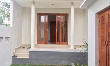 Jual Rumah Lantai 2 Lokasi Jalan Kebo Iwa Utara Denpasar Bali. Dekat Mcd ,Dekat Bali TV, Cokroaminoto, Kwanji, Dalung, Puspem Badung, Gatsu Barat
