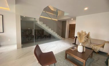 CASA EN RENTA EN METEPEC, DENTRO DE RESIDENCIAL