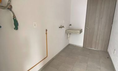 CASA EN RENTA EN METEPEC, DENTRO DE RESIDENCIAL