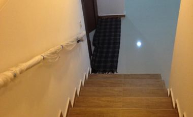 RENTA CASA MUY AMPLIA CON  JARDIN  DE  2500 M2 EN TEPOXTLA, ATLIHUETZIA CERCA APIZACO, CD JUDICIAL