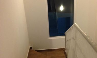 RENTA CASA MUY AMPLIA CON  JARDIN  DE  2500 M2 EN TEPOXTLA, ATLIHUETZIA CERCA APIZACO, CD JUDICIAL