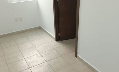 CASA EN RENTA EN LOMAS DE GRAN JARDIN LEON GUANAJUATO