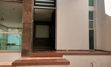 CASA EN RENTA EN LOMAS DE GRAN JARDIN LEON GUANAJUATO