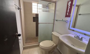 CASA EN RENTA SEMI AMUEBLADA EN URBIVILLA DEL CEDRO EN MONTERREY