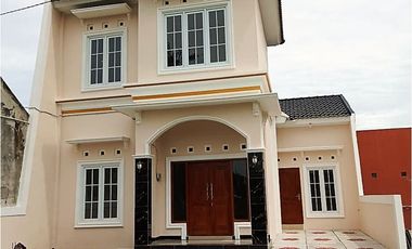 Rumah 2 Lantai dekat Jl Wonosari KM 8 di Potorono Banguntapan Siap Huni