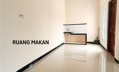 Rumah 2 Lantai dekat Jl Wonosari KM 8 di Potorono Banguntapan Siap Huni