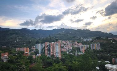 Venta de apartamento en Envigado Camino Verde