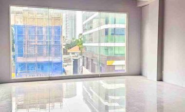 Sewa Office Space di Gedung Modern Area Kemang Luas 190m²