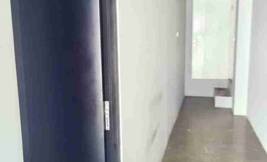 Sewa Office Space di Gedung Modern Area Kemang Luas 190m²