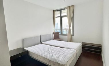 The Suites BGC Fully furnished 3-bedroom Unit with Balcony