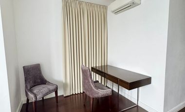 The Suites BGC Fully furnished 3-bedroom Unit with Balcony
