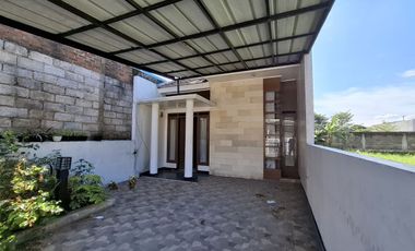 Rumah Luas123 di Arcamanik Sekitar Permata Tamansari Cisaranten | LA204