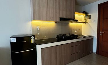 Disewakan Studio Apartemen Royal Mediterania Garden, Unit Bersih dan Rapih, View Kolam