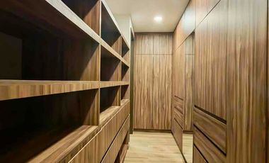Amplia Casa de Lujo en Venta en Parque Jalisco, lomas de Angelopolis