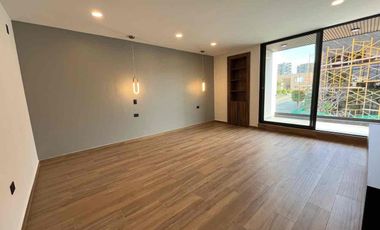 Amplia Casa de Lujo en Venta en Parque Jalisco, lomas de Angelopolis