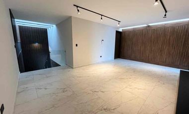 Amplia Casa de Lujo en Venta en Parque Jalisco, lomas de Angelopolis