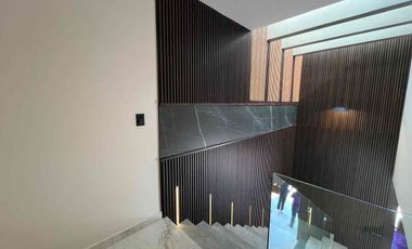 Amplia Casa de Lujo en Venta en Parque Jalisco, lomas de Angelopolis