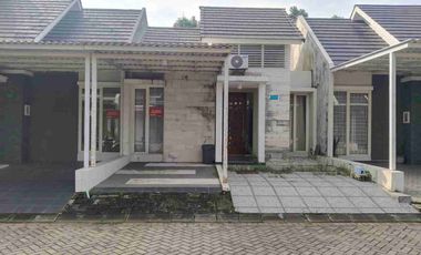 Dijual murah via lelang rumah di citra harmoni cluster newyork Taman Sidoarjo