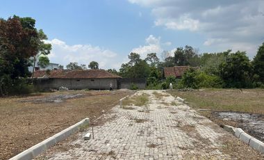 Tanah SHM Kalasan Strategis Jl Jogja-Solo