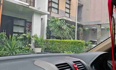 Rumah di dalam Cluster di Jakarta Selatan