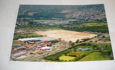 LOTE VENTA AREA 100.000 M2 CENCAR ARROYOHONDO YUMBO