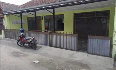 Sewa Rumah Luas dekat Kiara Artha Park Cocok Untuk Kantor | SW074