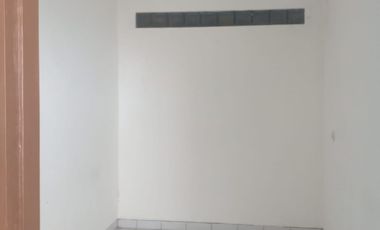 Sewa Rumah Luas dekat Kiara Artha Park Cocok Untuk Kantor | SW074