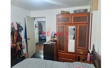 Venta De Casa En Urb. Los Laureles - Chorrillos