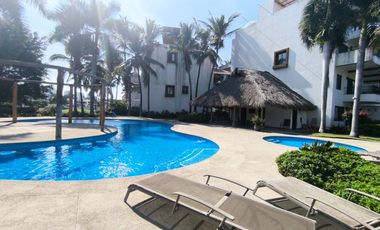 Casa en Renta en Villa Fairway en Marina Vallarta Vista al campo de golf, 3 recamaras.