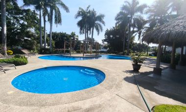 Casa en Renta en Villa Fairway en Marina Vallarta Vista al campo de golf, 3 recamaras.