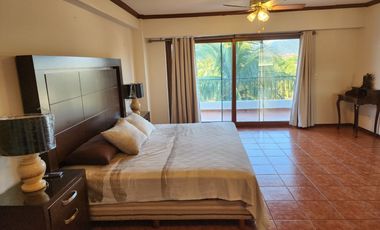 Casa en Renta en Villa Fairway en Marina Vallarta Vista al campo de golf, 3 recamaras.