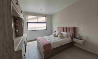 Casas en Pre VENTA  VILLAS ZACANGO a 15 minutos de Galerías Metepec