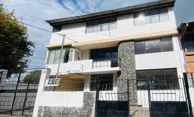 VENTA CASA RENTERA 3 DEPARTAMENTOS LA CONCEPCIÓN