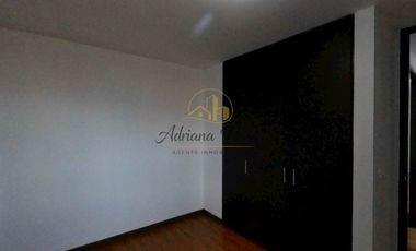 Apartamento remodelado en Altos de San Jorge – Suba | Piso alto, ascensor y parqueadero